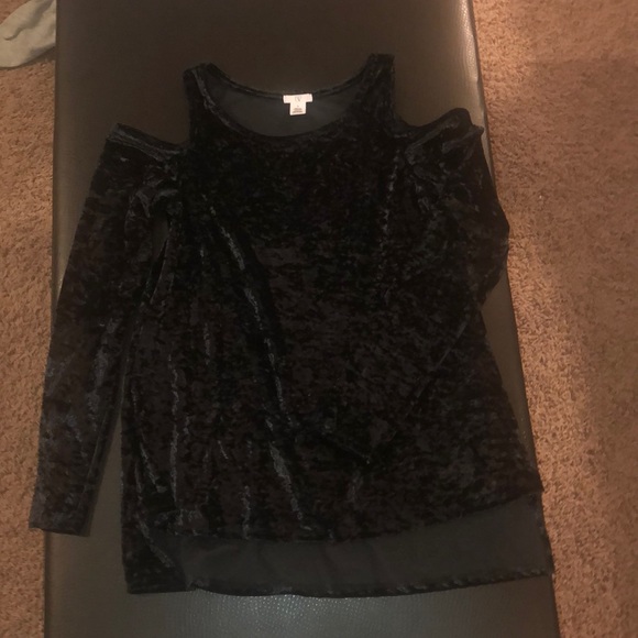 BP NORDSTROM SHOULDER CUT OUT VELVET LONG SLEEVE - Picture 1 of 4